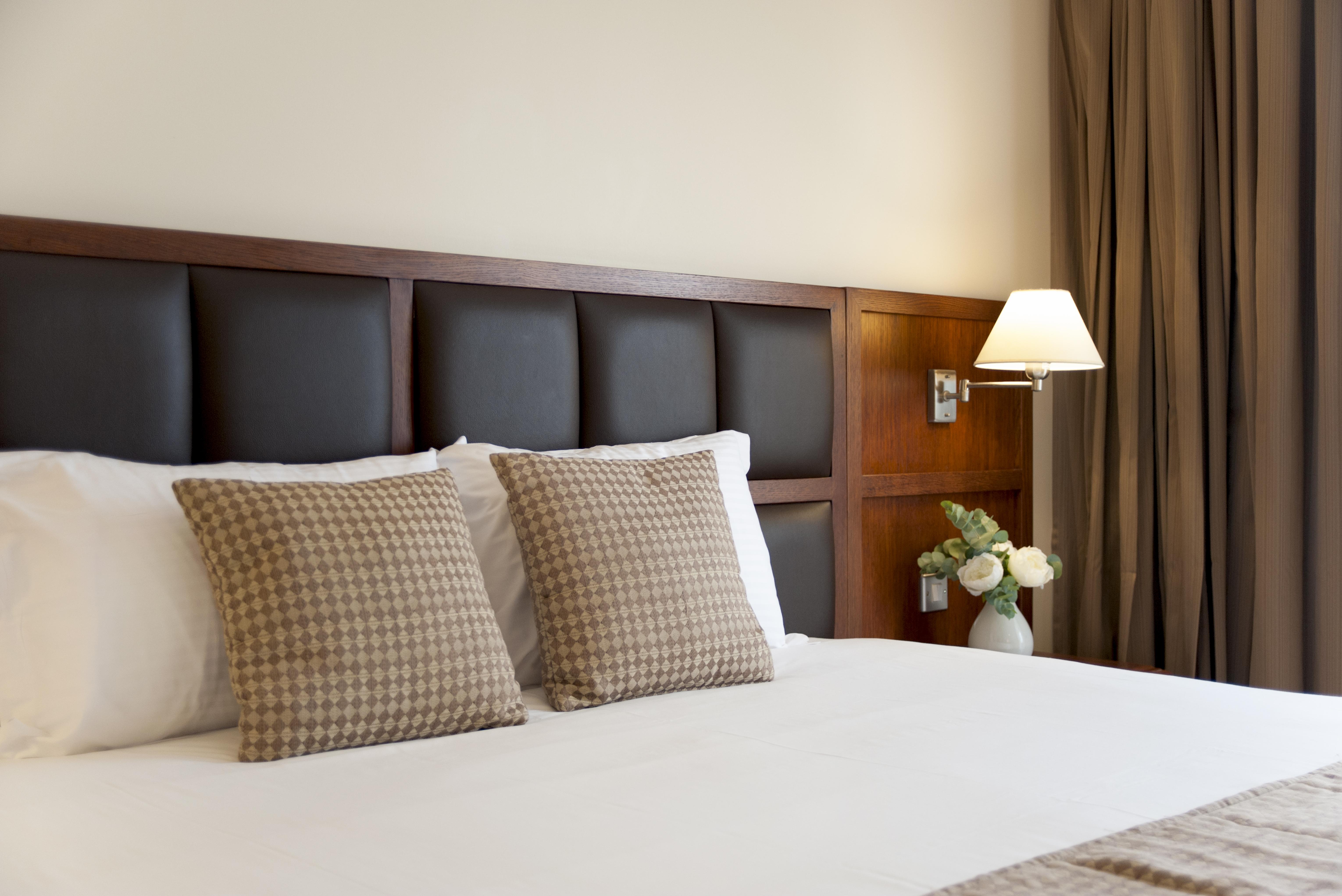 อาแย็กซ์ โฮเต็ล Hotel ลิมาซอล ภายนอก รูปภาพ